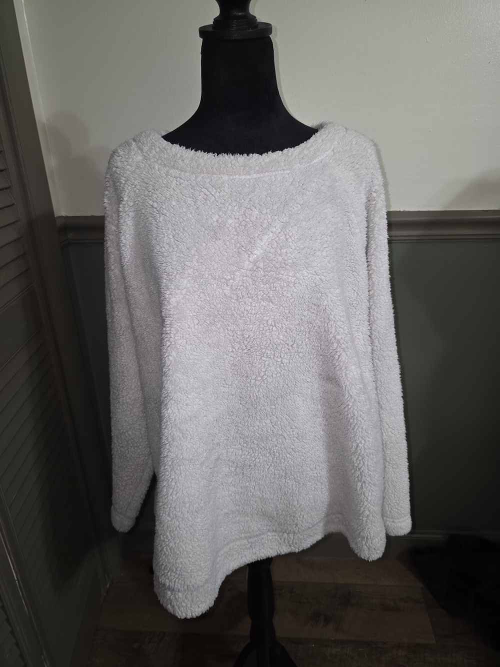 LOFT Plush Crewneck Sweater in White